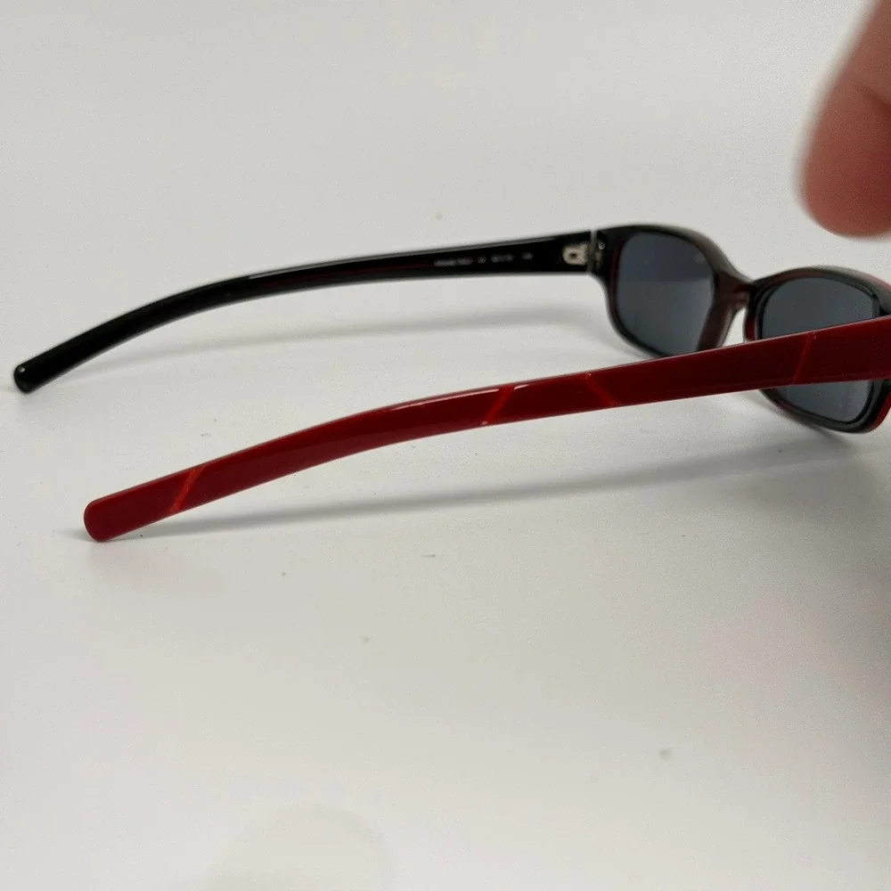Calvin Klein Collection 673 Sunglasses Red Black Oval Frame Italy 52-15-140